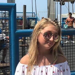 Meet your Posher, Adison